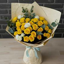 Букет цветов из:  Розы в Никитское