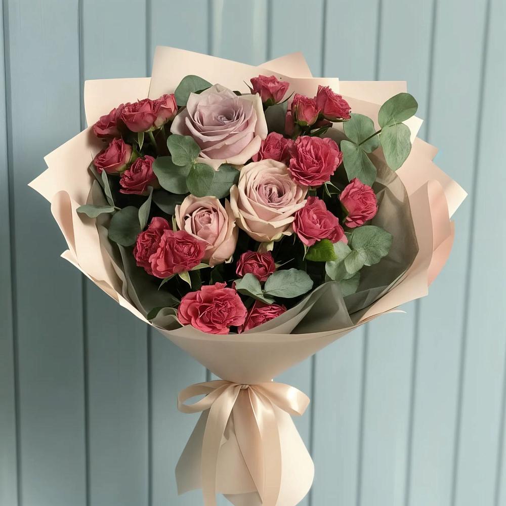 Букет цветов из: Гвоздики и Розы в Никитское
