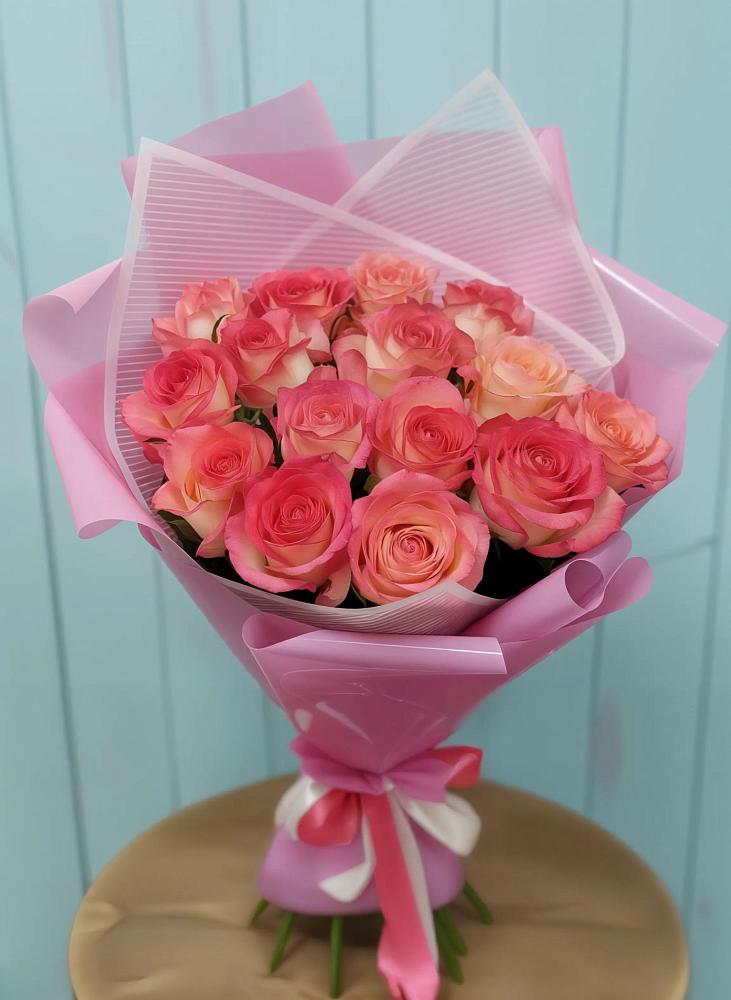 Букет 15 Розовых роз Равель в Никитское