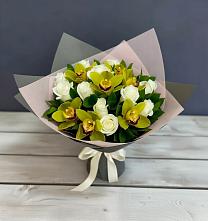 Букет цветов из:  Орхидеи и Розы в Никитское