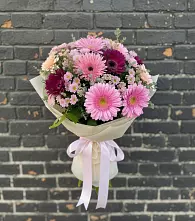Букет цветов из:  Герберы и Хризантемы в Никитское